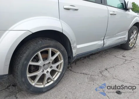 2014 Dodge Journey Sxt z USA, uszkodzony, nr VIN 3C4PDCBB5ET303577